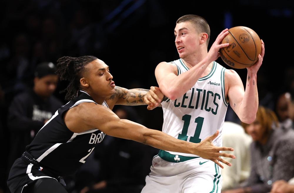 在首回合的 在首回合的